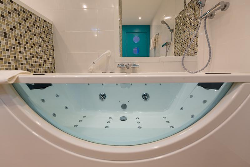 Citotel Le Regina Bordeaux Gare Saint-Jean ภายนอก รูปภาพ